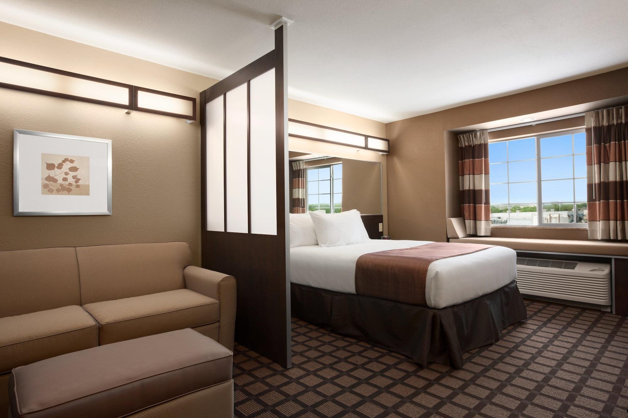 Garner Hotel Gonzales By Ihg Εξωτερικό φωτογραφία
