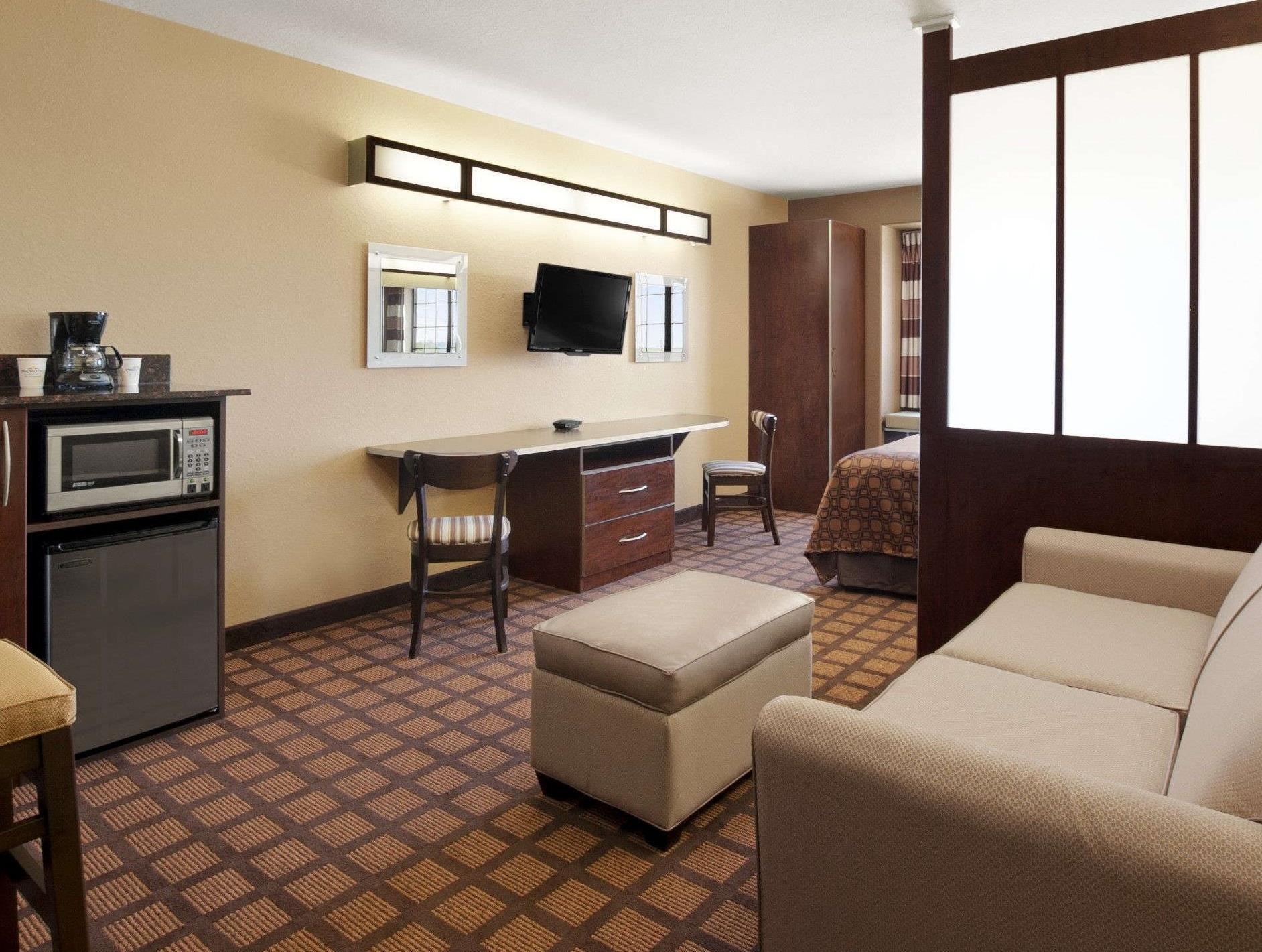 Garner Hotel Gonzales By Ihg Εξωτερικό φωτογραφία