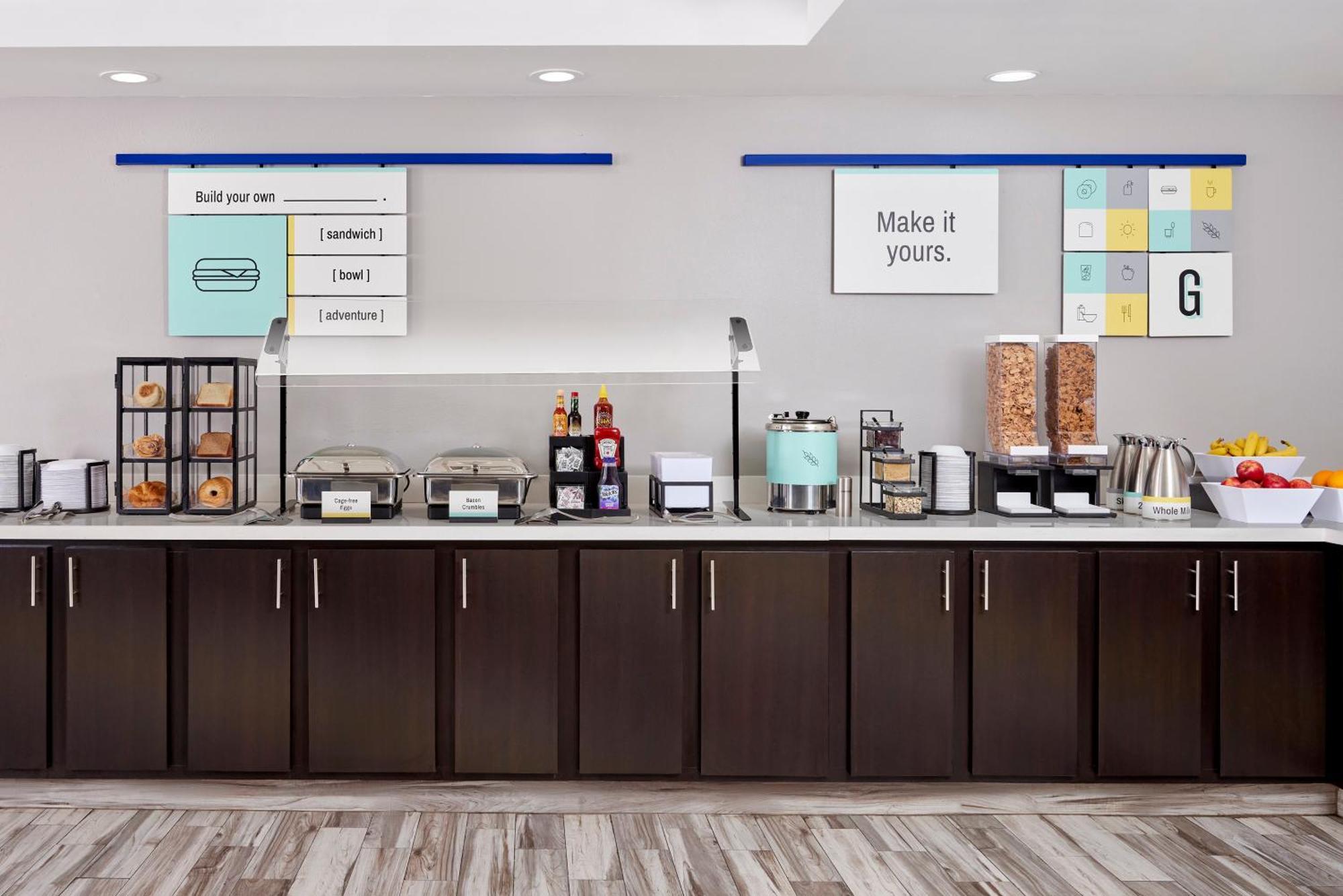 Garner Hotel Gonzales By Ihg Εξωτερικό φωτογραφία